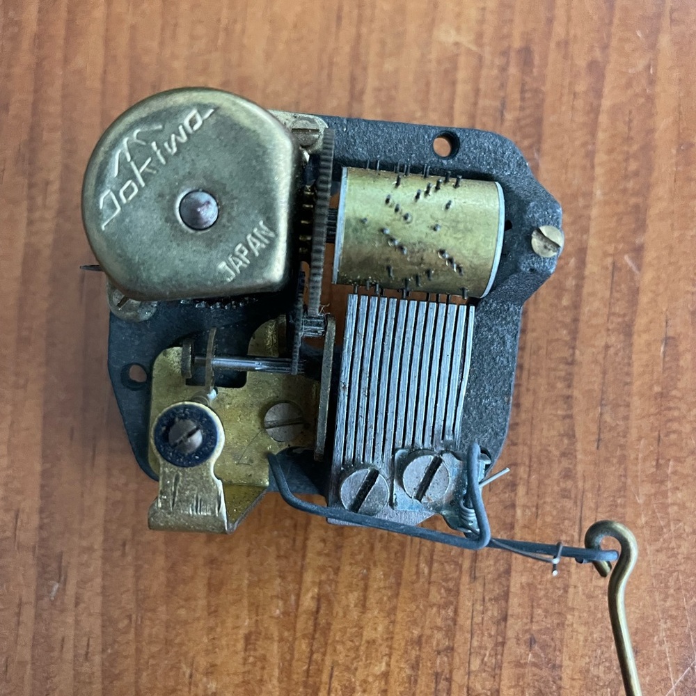 Vtg Music Box Part from Sewing Basket Jokiwa Part Plays Mademoiselle de Paris